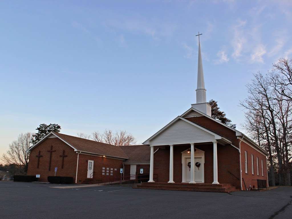 Hopewell United Methodist Church | 23557 Lignum Rd, Lignum, VA 22726