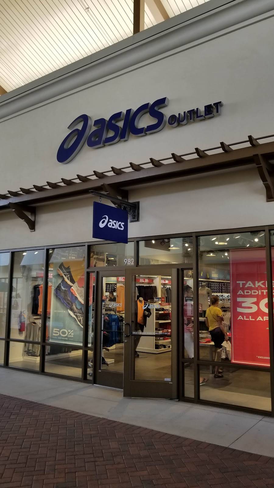 Asics Outlet | 5512 New Fashion Way #982, Charlotte, NC 28278, USA | Phone: (704) 587-0265