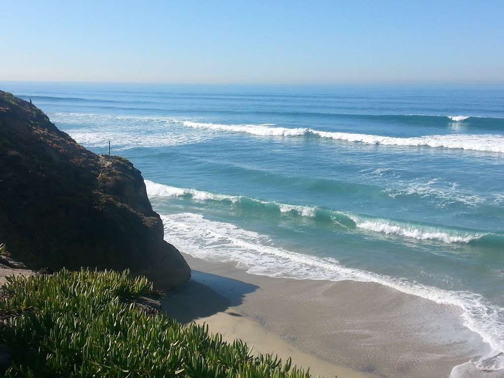 Fletcher Cove Beach Park | 111 S Sierra Ave, Solana Beach, CA 92075, USA | Phone: (858) 720-2400