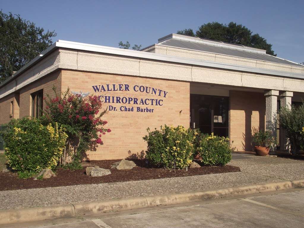 Waller County Chiropractic: Barber Chad DC | 1206 11th St #5260, Hempstead, TX 77445, USA | Phone: (979) 921-0700