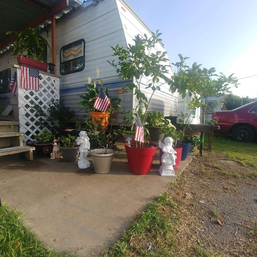 Baytown RV Park | 108 Ward Rd, Baytown, TX 77520, USA | Phone: (281) 788-6551