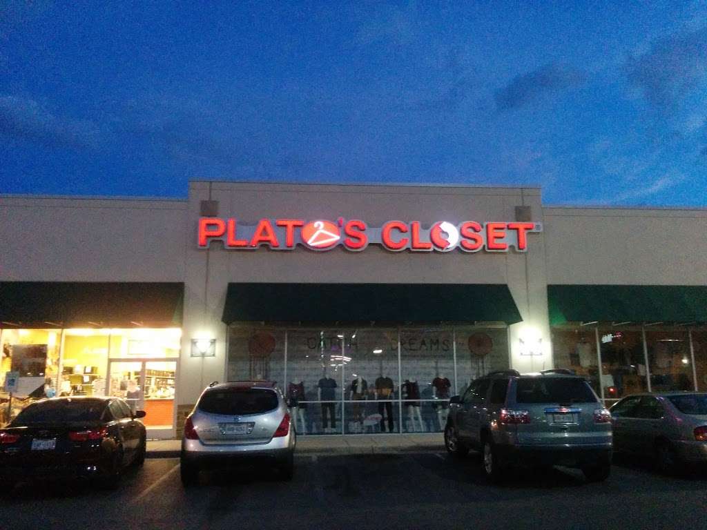 Platos Closet | 630 Northwest Loop 410, San Antonio, TX 78216, USA | Phone: (210) 979-7711