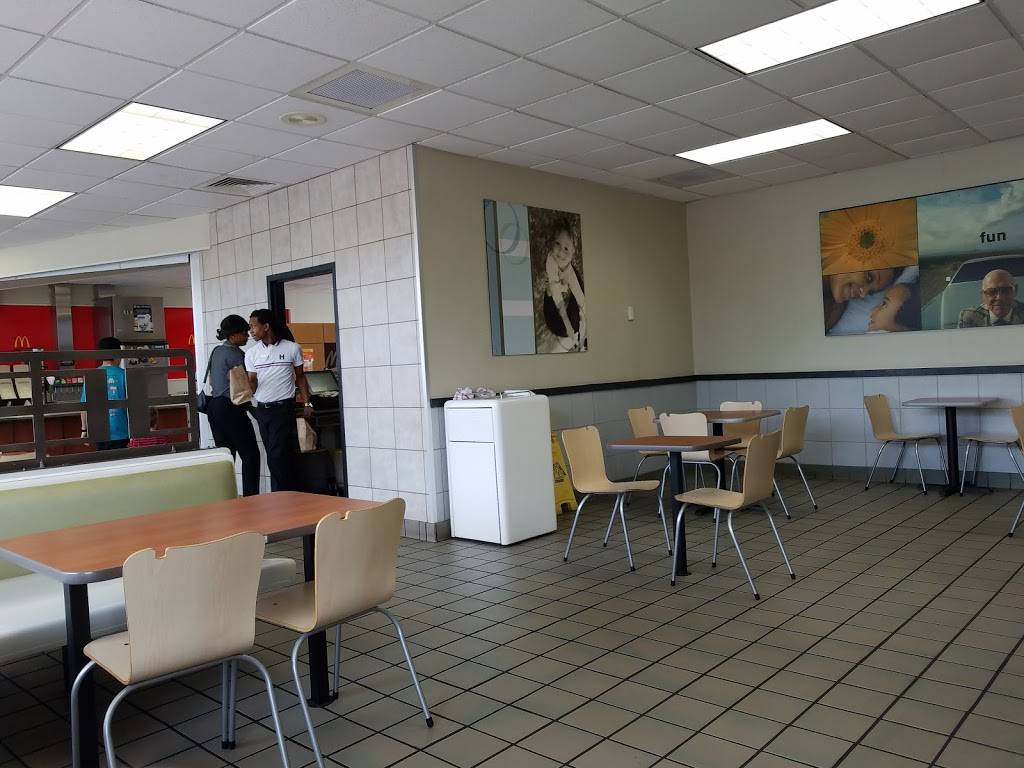 McDonalds | 5393 Ehrlich Rd, Tampa, FL 33624, USA | Phone: (813) 961-5152