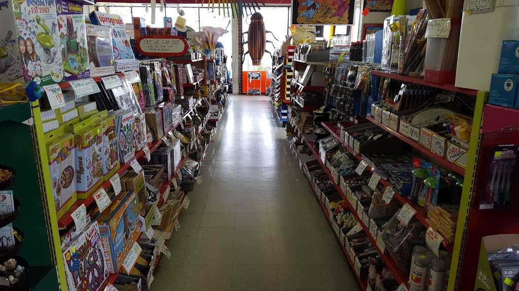 American Science & Surplus | 33W361 Roosevelt Rd, West Chicago, IL 60185 | Phone: (630) 232-2882