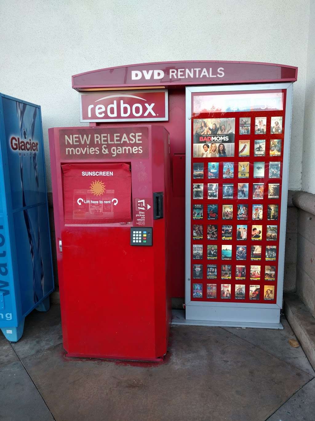 Redbox | 17840 Ventura Blvd, Encino, CA 91316, USA | Phone: (866) 733-2693