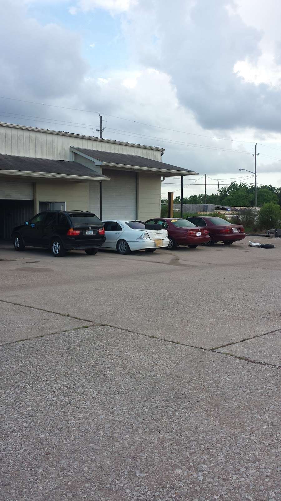 American Auto | 9718 Gaines Rd, Sugar Land, TX 77498, USA | Phone: (832) 230-0174