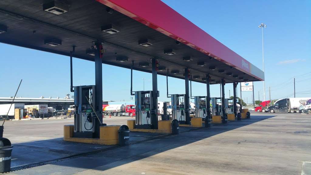 Pilot Travel Center | 5619 I-10 East, San Antonio, TX 78219, USA | Phone: (210) 661-5353