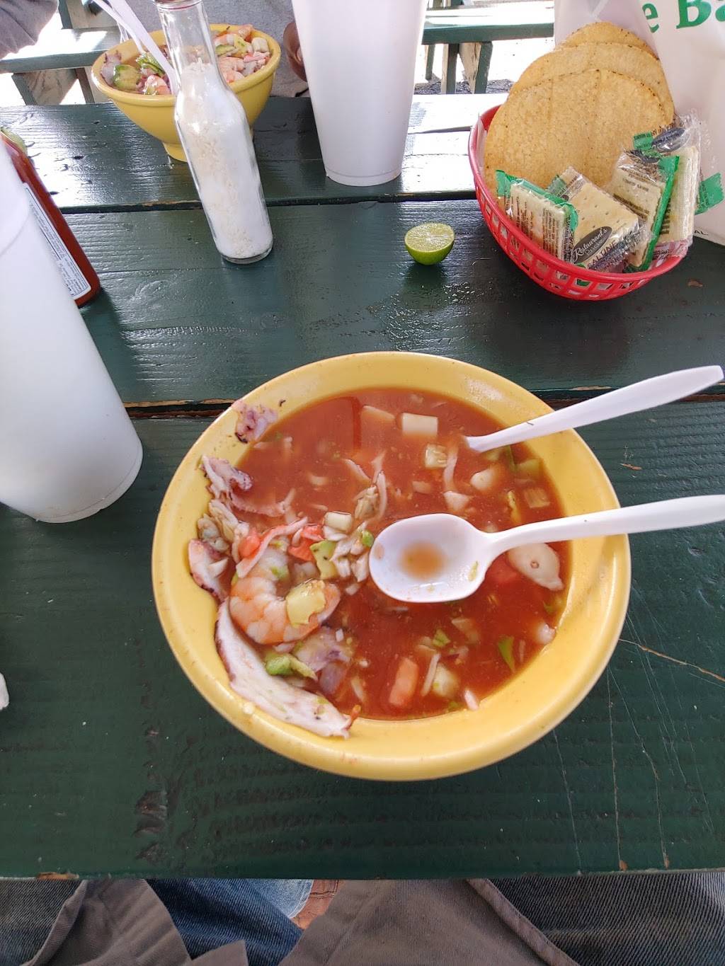 Mariscos Las Cazuelitas | 8117 Fillmore Ave #8101, Bakersfield, CA 93306, USA | Phone: (661) 281-7989