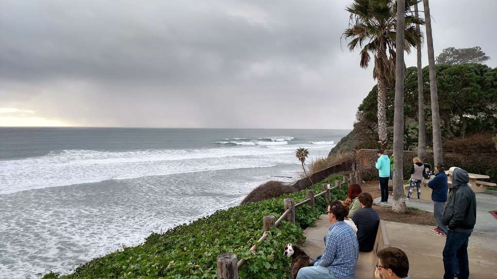 Swamis Seaside Park | Encinitas, CA 92024, USA