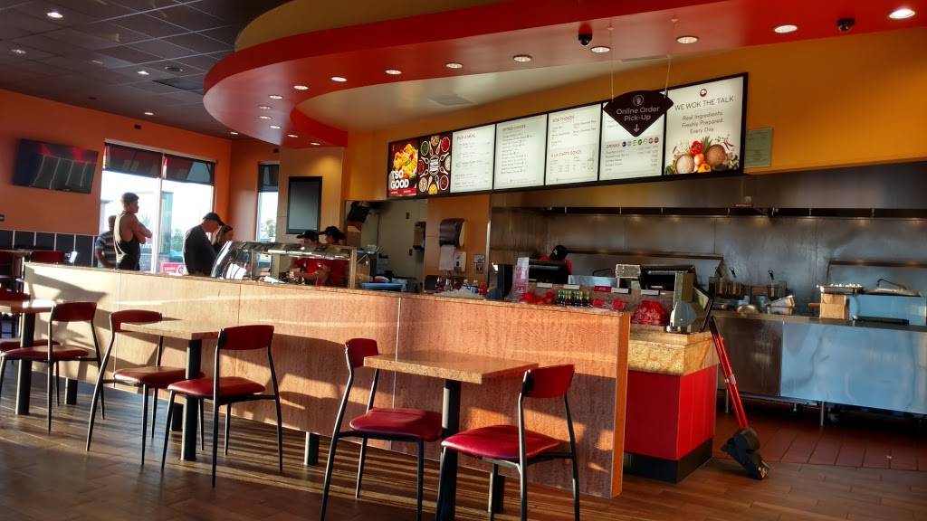 Panda Express | 2760 N Maize Rd, Wichita, KS 67205, USA | Phone: (316) 722-4649