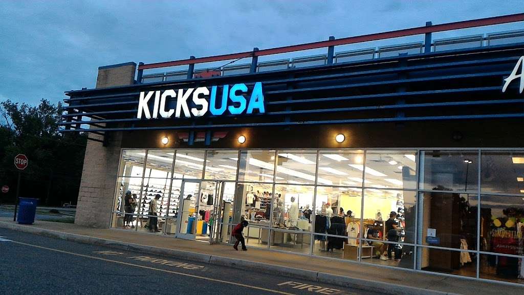 KicksUSA | 1556 Chester Pike Spc F-1, Eddystone, PA 19022 | Phone: (610) 447-0984