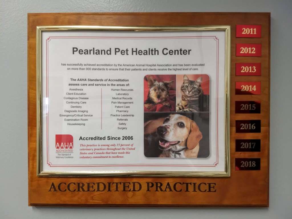 Pearland Pet Health Center | 10525 Hughes Ranch Rd, Pearland, TX 77584, USA | Phone: (713) 436-2555