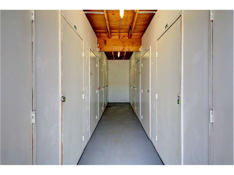 Extra Space Storage | 5910 Mission Boulevard, Riverside, CA 92509, USA | Phone: (951) 369-0371