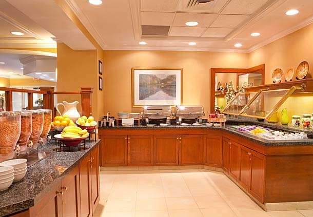 Residence Inn by Marriott Boston Woburn | 300 Presidential Way, Woburn, MA 01801, USA | Phone: (781) 376-4000