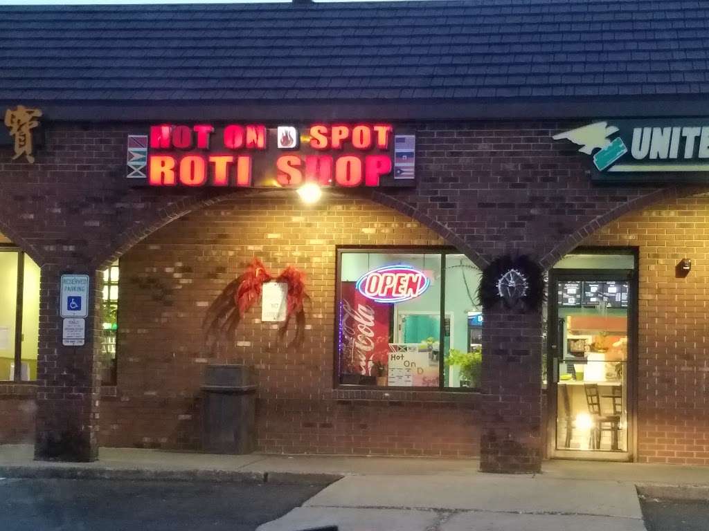 Annies Hot On D Spot Roti Shop | 1469 Nottingham Way, Trenton, NJ 08609, USA | Phone: (609) 586-0088
