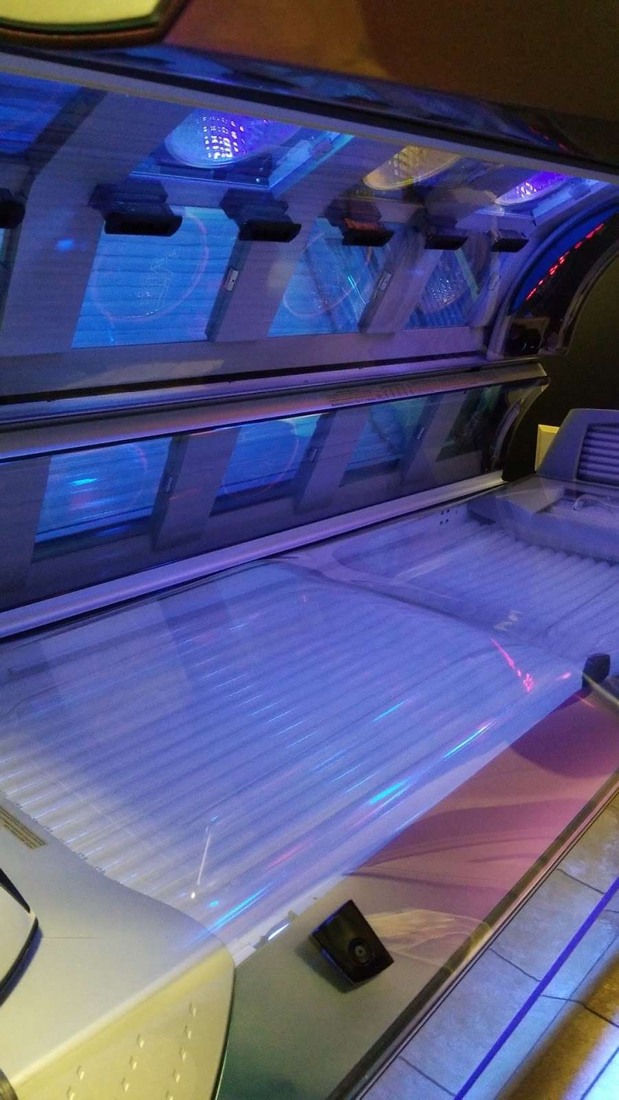 Sunsational Tanning, Inc. - North East | 2550 Pulaski Hwy, North East, MD 21901, USA | Phone: (410) 287-7866