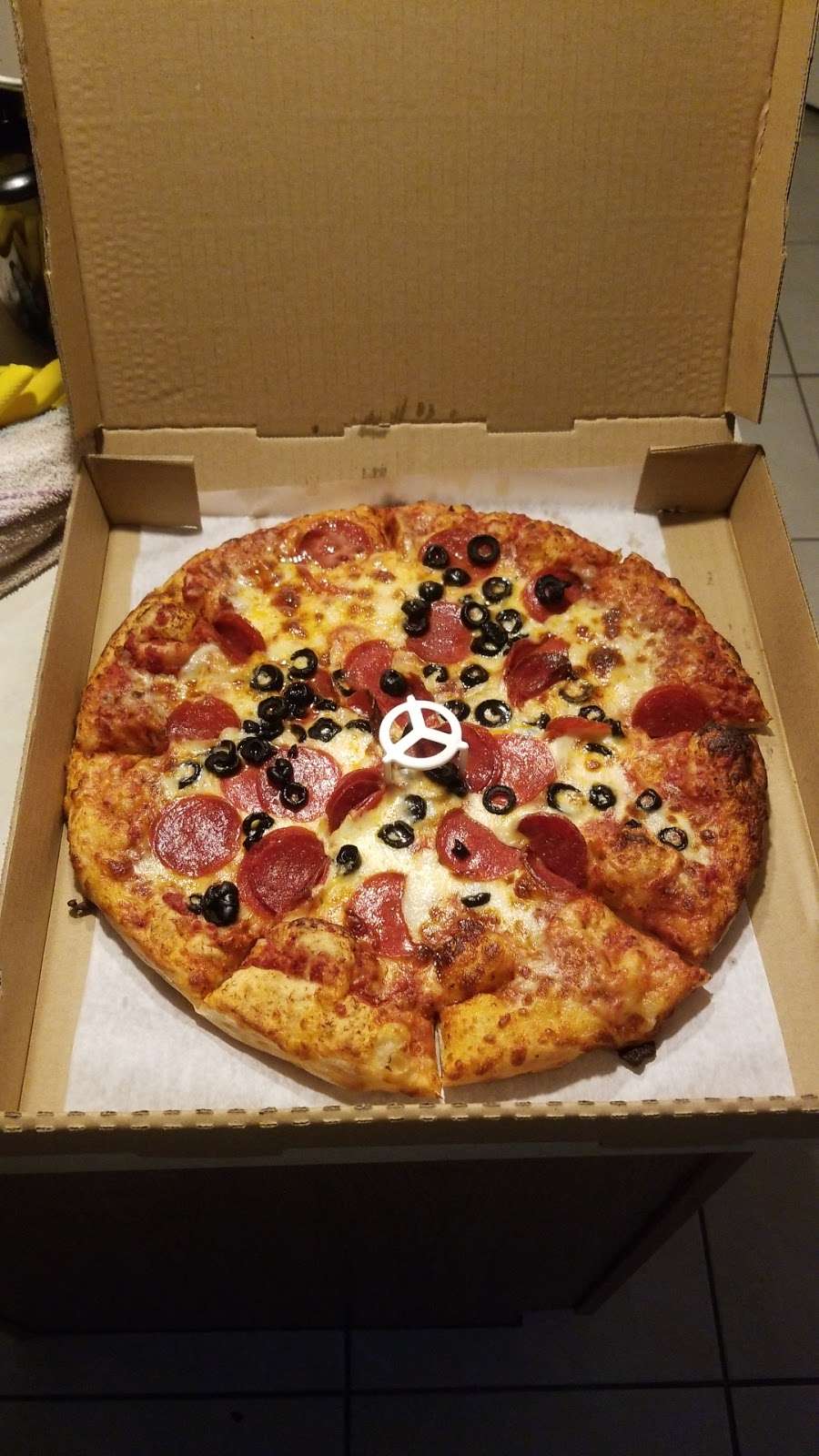 Mikeys Pizza | 806 E 3rd Ave, New Smyrna Beach, FL 32169, USA | Phone: (386) 423-6854