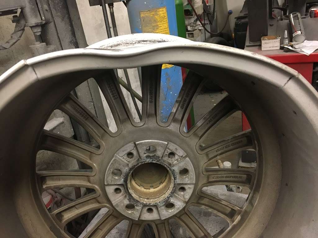 Farrar Wheel Repair | 2308 S Morgantown Rd, Greenwood, IN 46143 | Phone: (317) 534-8198