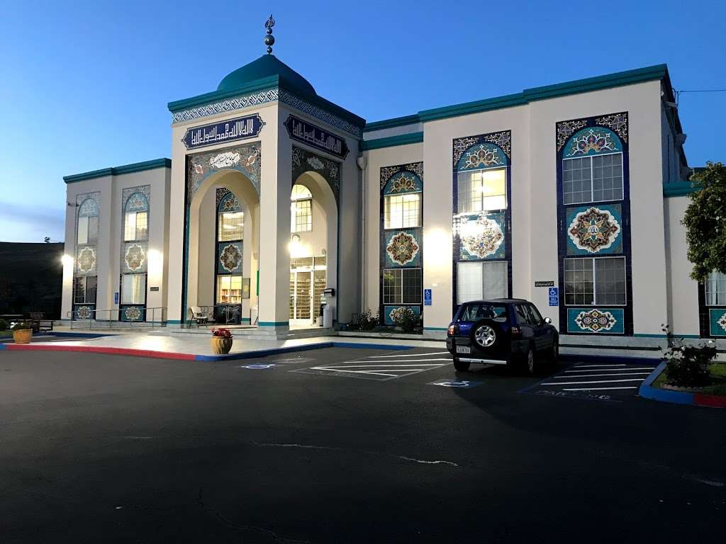 Masjid Abu Bakr Siddiq | 29414 Mission Blvd, Hayward, CA 94544, USA | Phone: (510) 582-2730