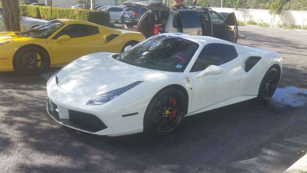 SHOWROOM CAR DETAIL INC | 9183 glades Rd, Boca Raton, FL 33434, USA | Phone: (786) 444-6775