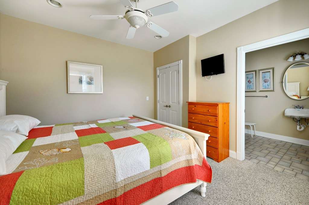 Sea Voice Beach House - Group Rental Property | 14 Delaware Ave, Rehoboth Beach, DE 19971 | Phone: (302) 542-8349