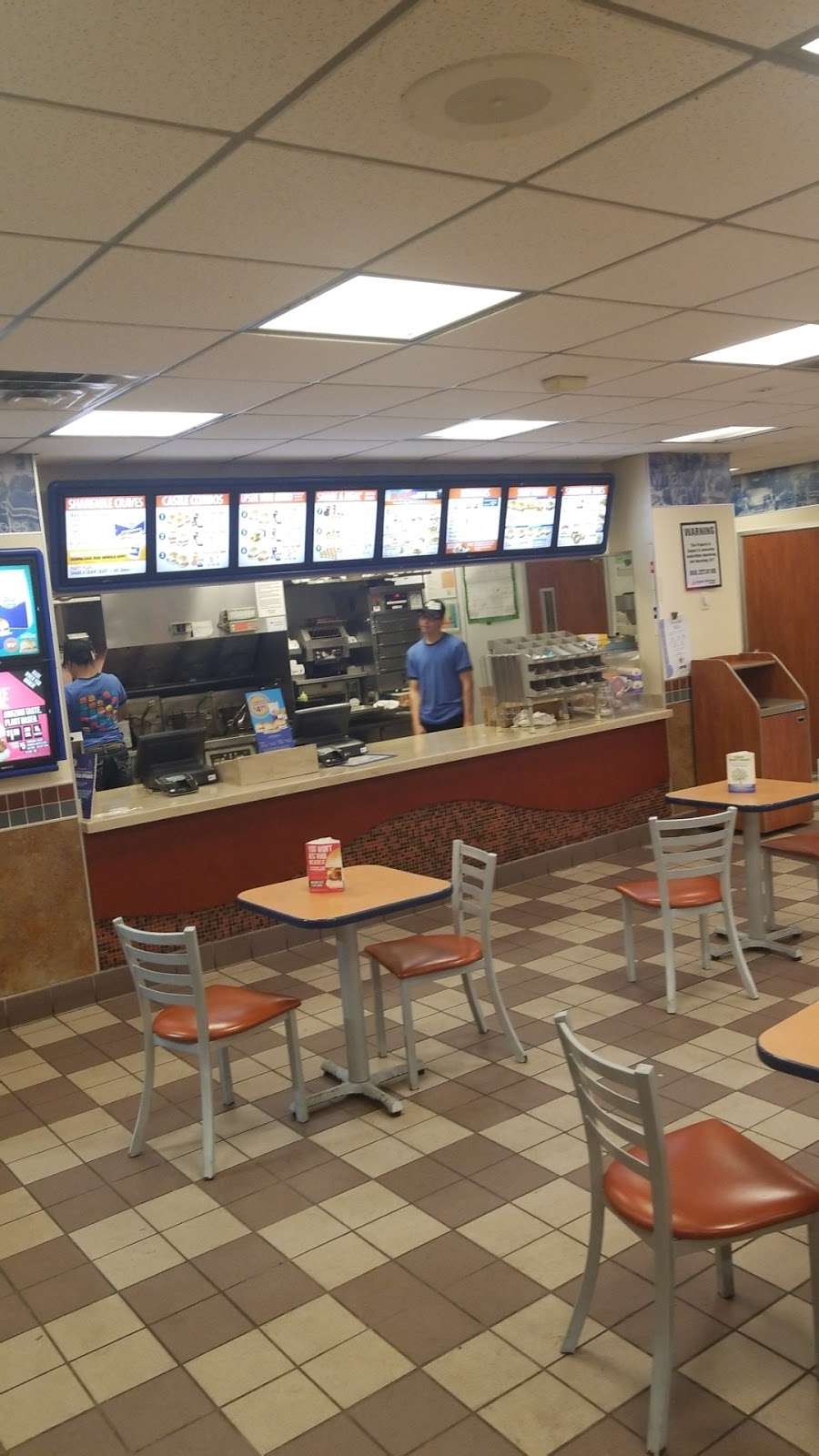 White Castle | 701 W 14th St, Chicago Heights, IL 60411, USA | Phone: (708) 481-8615