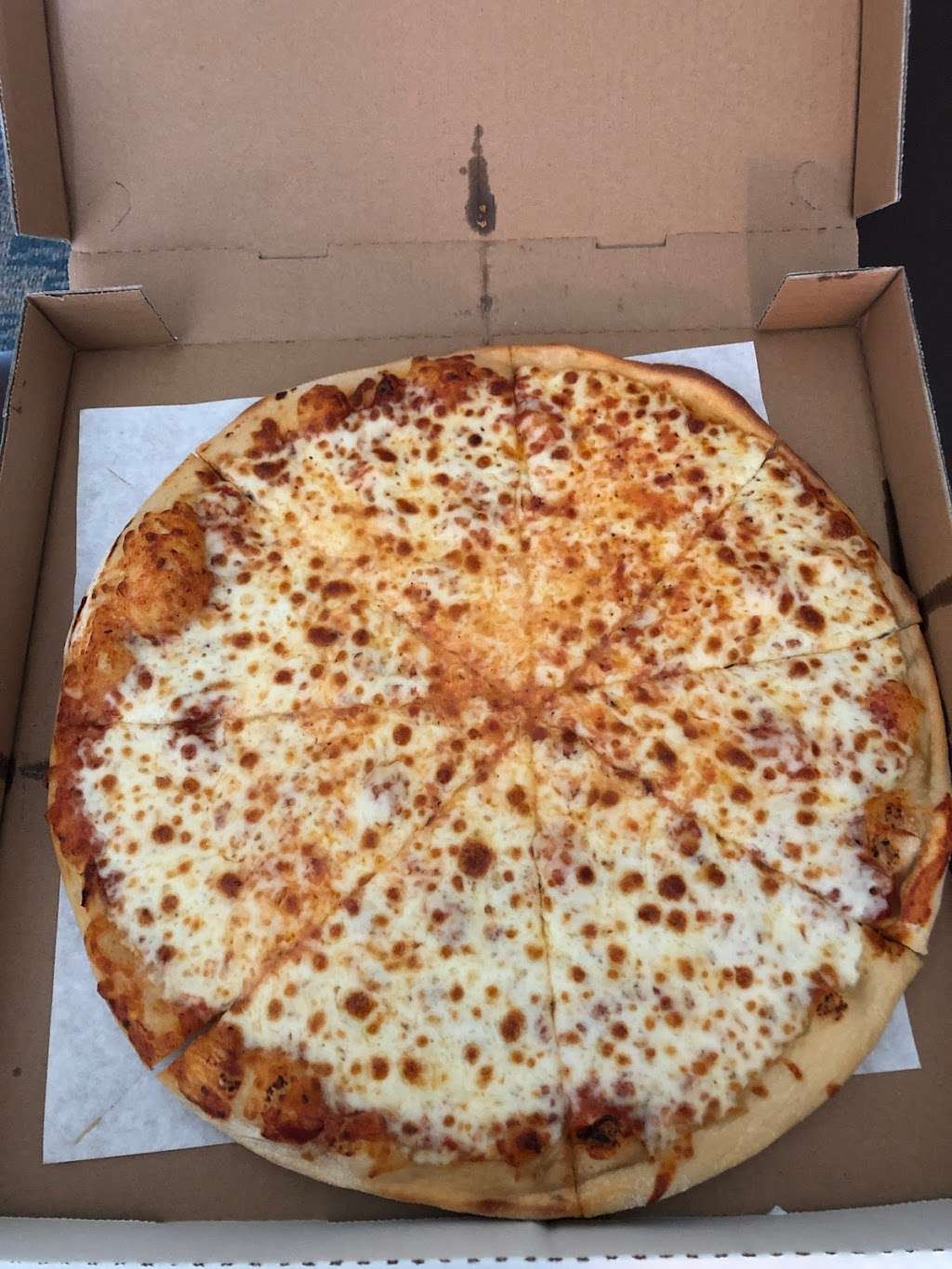 Pizza Parlor | 614 S O St, San Diego, CA 92135, USA | Phone: (619) 545-7229