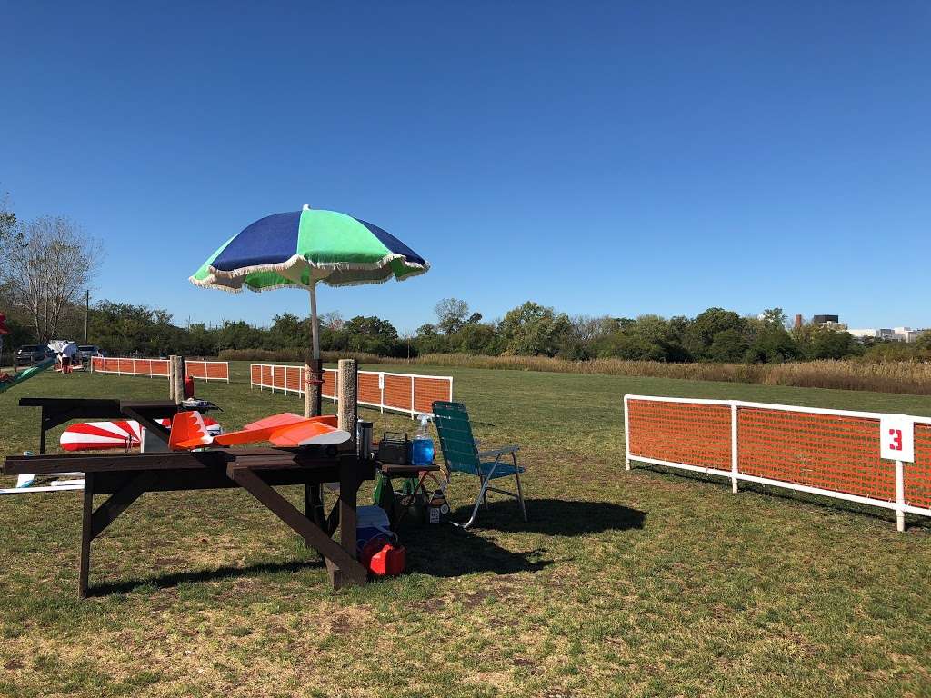 Checkerboard RC Flying Field | 1st Av Cutoff, Forest Park, IL 60130