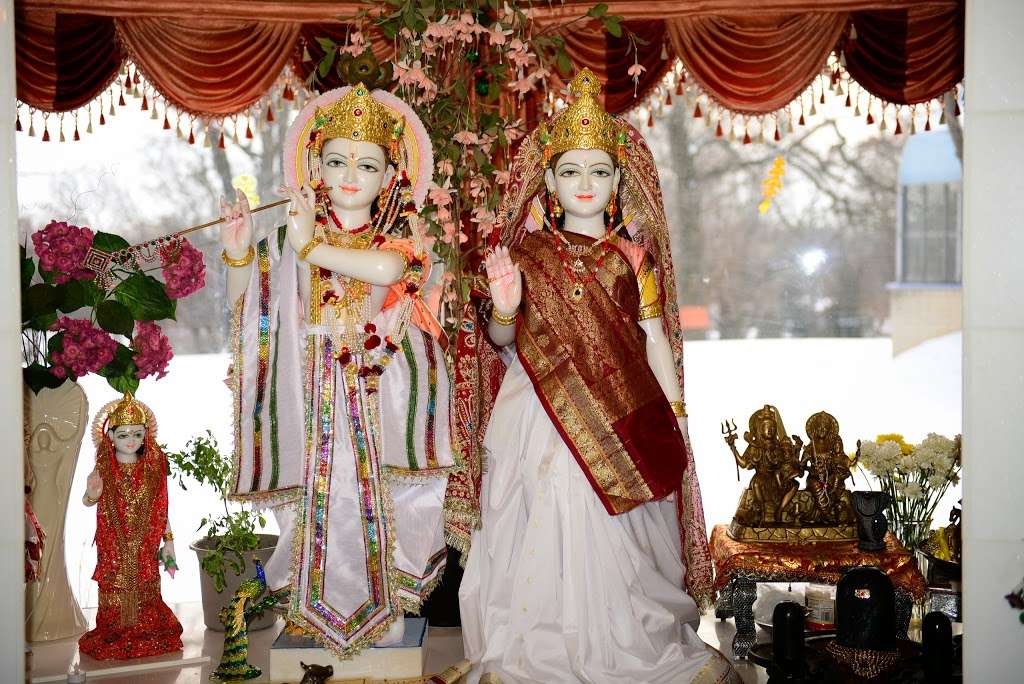 Brahma Premananda Ashram - Mataji Temple | 31w211 Il Route 58, Elgin, IL 60120, USA | Phone: (847) 533-0327