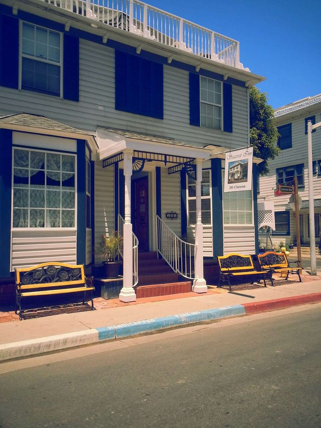 Seacrest Inn Catalina | 201 Clarissa Ave, Avalon, CA 90704 | Phone: (310) 510-0800