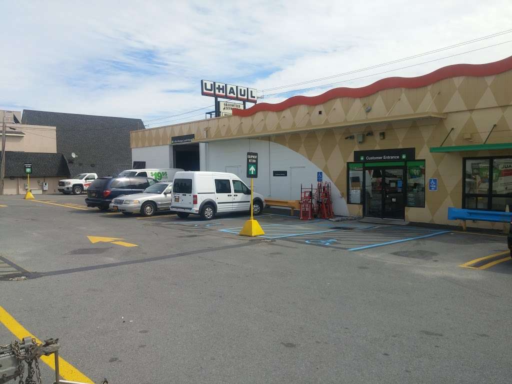 U Haul Moving Storage Of Middletown 381 Ny 211 Middletown Ny 10940 Usa