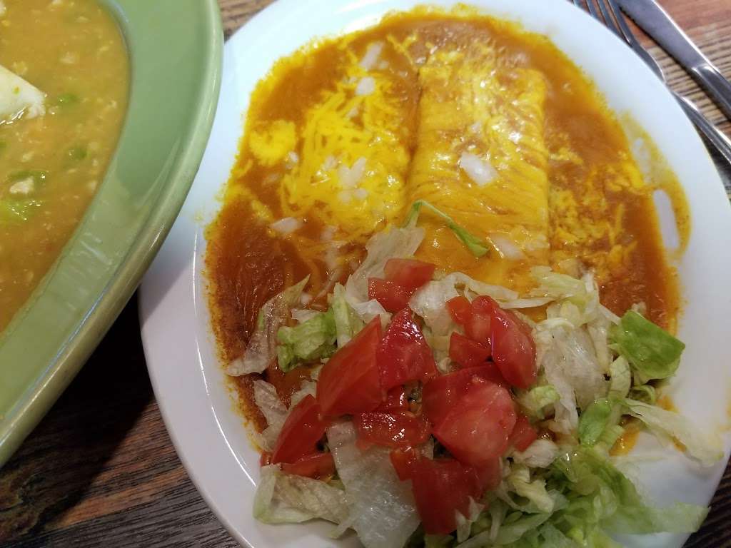 Santiagos Mexican Restaurant | 860 Kinner St, Castle Rock, CO 80109 | Phone: (720) 733-0090