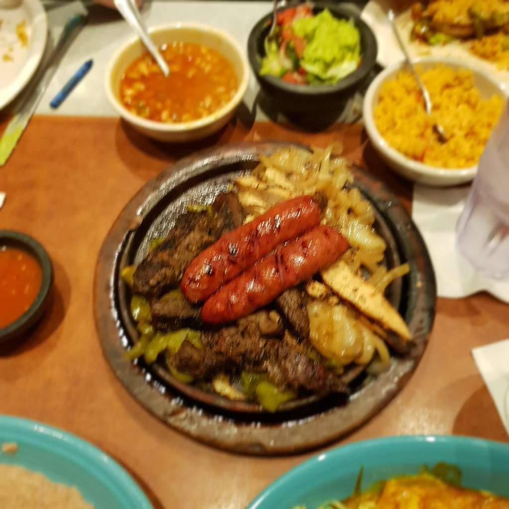 Pericos Mexican Restaurant | 10820 Bandera Rd, San Antonio, TX 78250, USA | Phone: (210) 684-5376