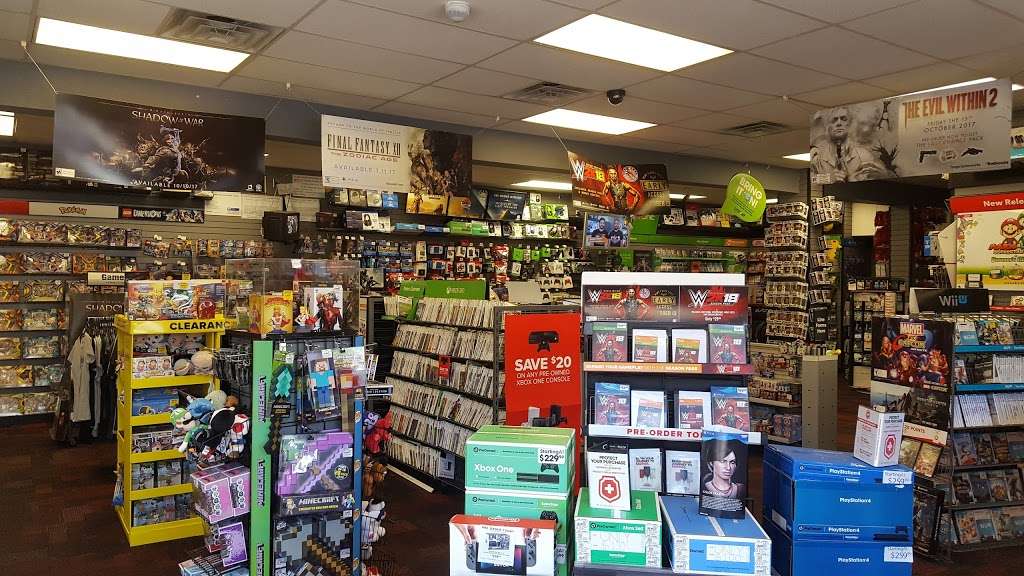 GameStop | 4721 Queens Blvd, Sunnyside, NY 11104, USA | Phone: (718) 383-0560