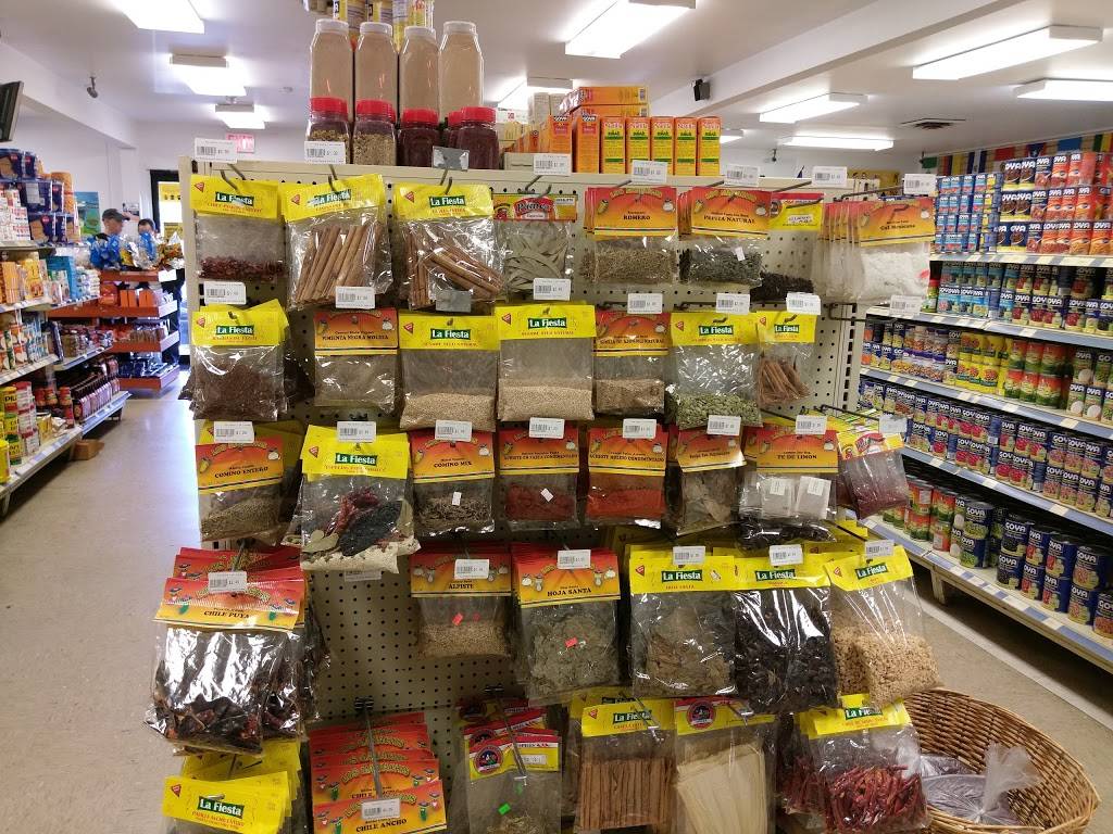 La Tienda | 190 Thalia Village Shoppes, Virginia Beach, VA 23452, USA | Phone: (757) 340-3613