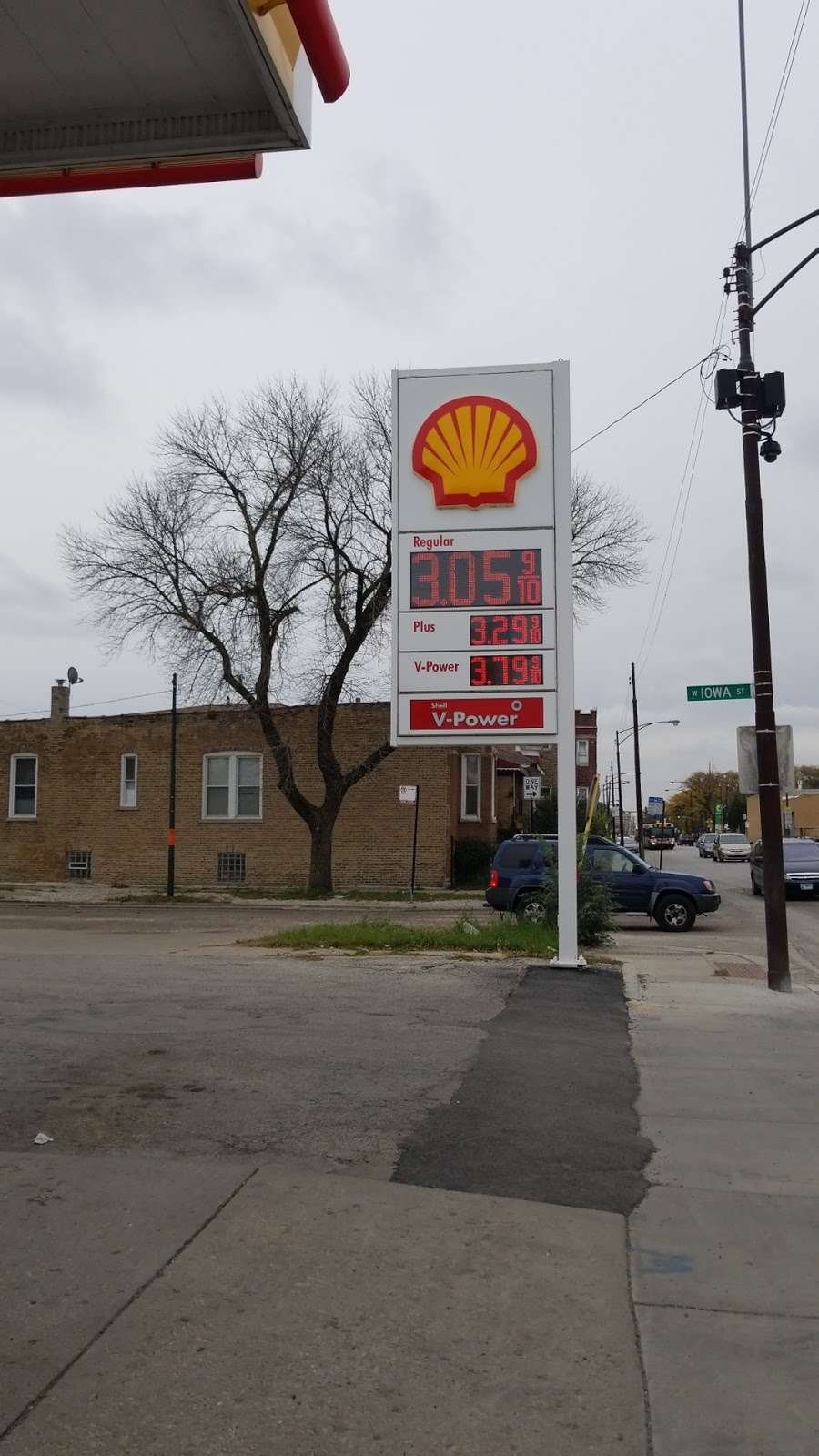 Shell | 901 N Pulaski Rd, Chicago, IL 60651, USA | Phone: (773) 235-7764