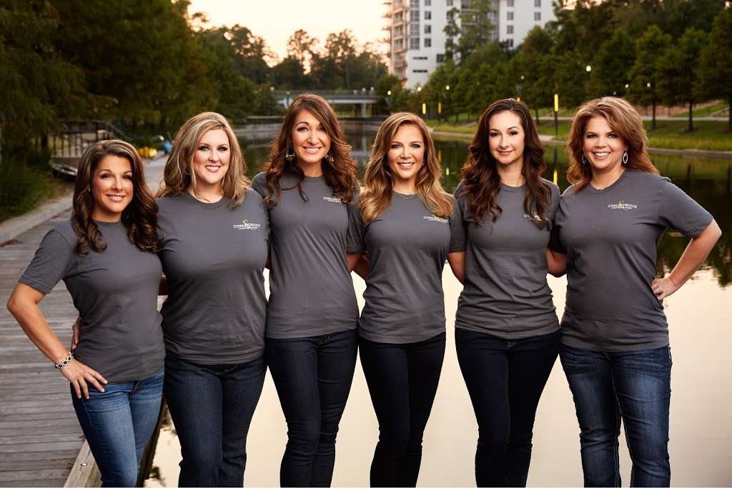 Sterling Ridge Cosmetic & Family Dentistry: Erica Cummings, DDS, | 9955 Woodlands Pkwy B, The Woodlands, TX 77382, USA | Phone: (979) 221-1200
