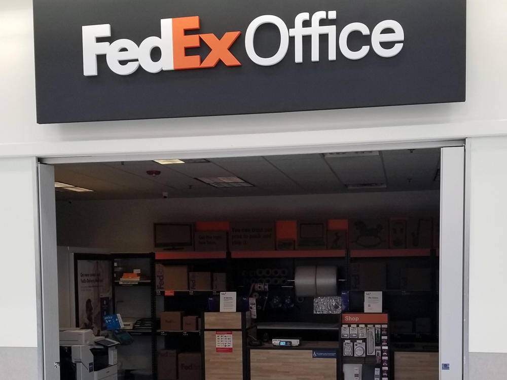 FedEx Office Print & Ship Center | 18201 Wright St, Omaha, NE 68130, USA | Phone: (531) 213-3922