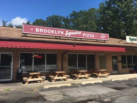 Brooklyn Square - Italian Restaurant and Pizzeria | 265 S New Prospect Rd, Jackson, NJ 08527, USA | Phone: (732) 961-7999