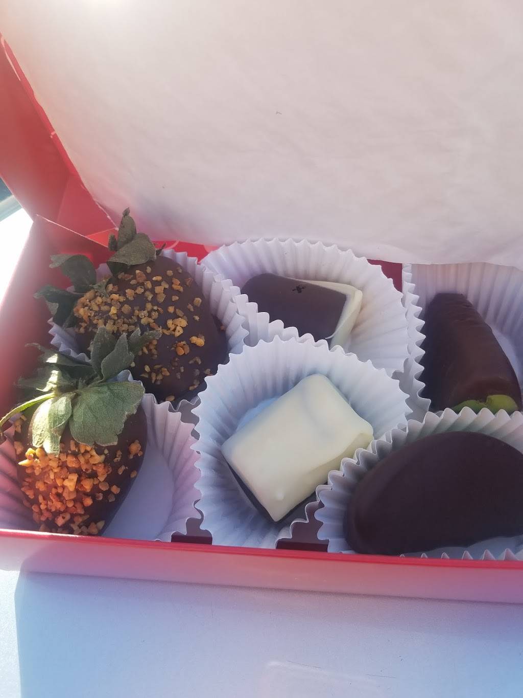 Edible Arrangements | 1649 S Stapley Dr, Mesa, AZ 85204, USA | Phone: (480) 621-3400