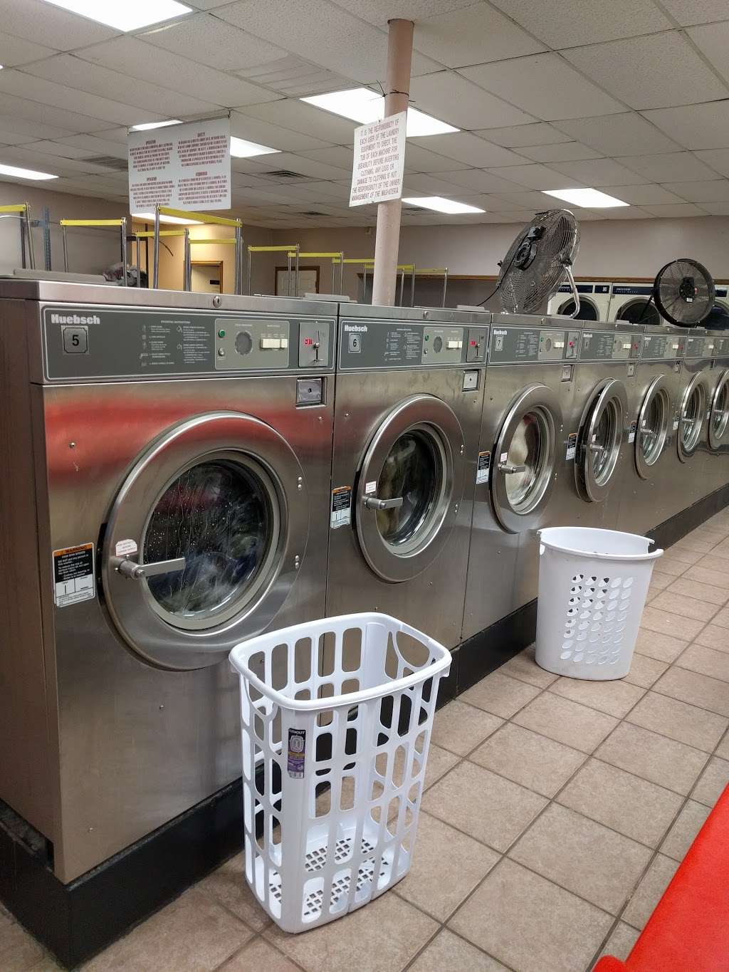 A1 Washateria & Alterations | 15374 Kuykendahl Rd, Houston, TX 77090 | Phone: (713) 902-0430