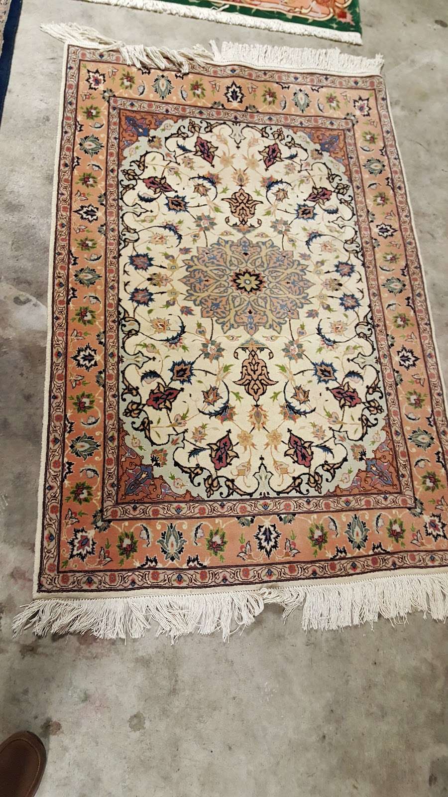 SILK ROAD Rugs | 11 E Airway Blvd, Livermore, CA 94551, USA | Phone: (510) 771-7566