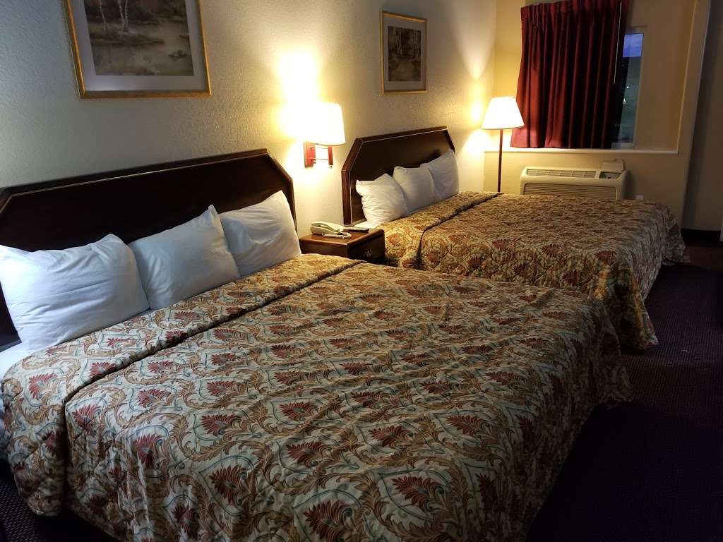 Executive Inn & Suites | 10515 Fountaingate Dr, Stafford, TX 77477 | Phone: (281) 495-4949