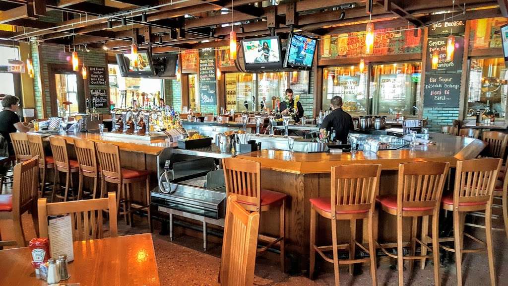 Rock Bottom Restaurant & Brewery | 6025 Sky Pond Dr, Loveland, CO 80538 | Phone: (970) 622-2077