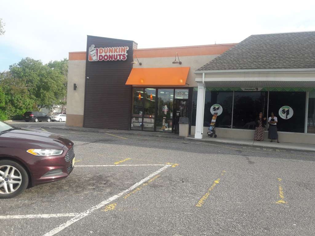 Dunkin Donuts | 3701 NJ-33, Neptune City, NJ 07753 | Phone: (732) 922-8122