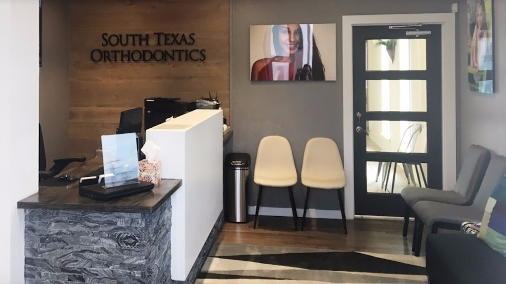 South Texas Orthodontics - Stone Oak | 21970 Bulverde Rd Ste 100, San Antonio, TX 78259, USA | Phone: (210) 496-7846