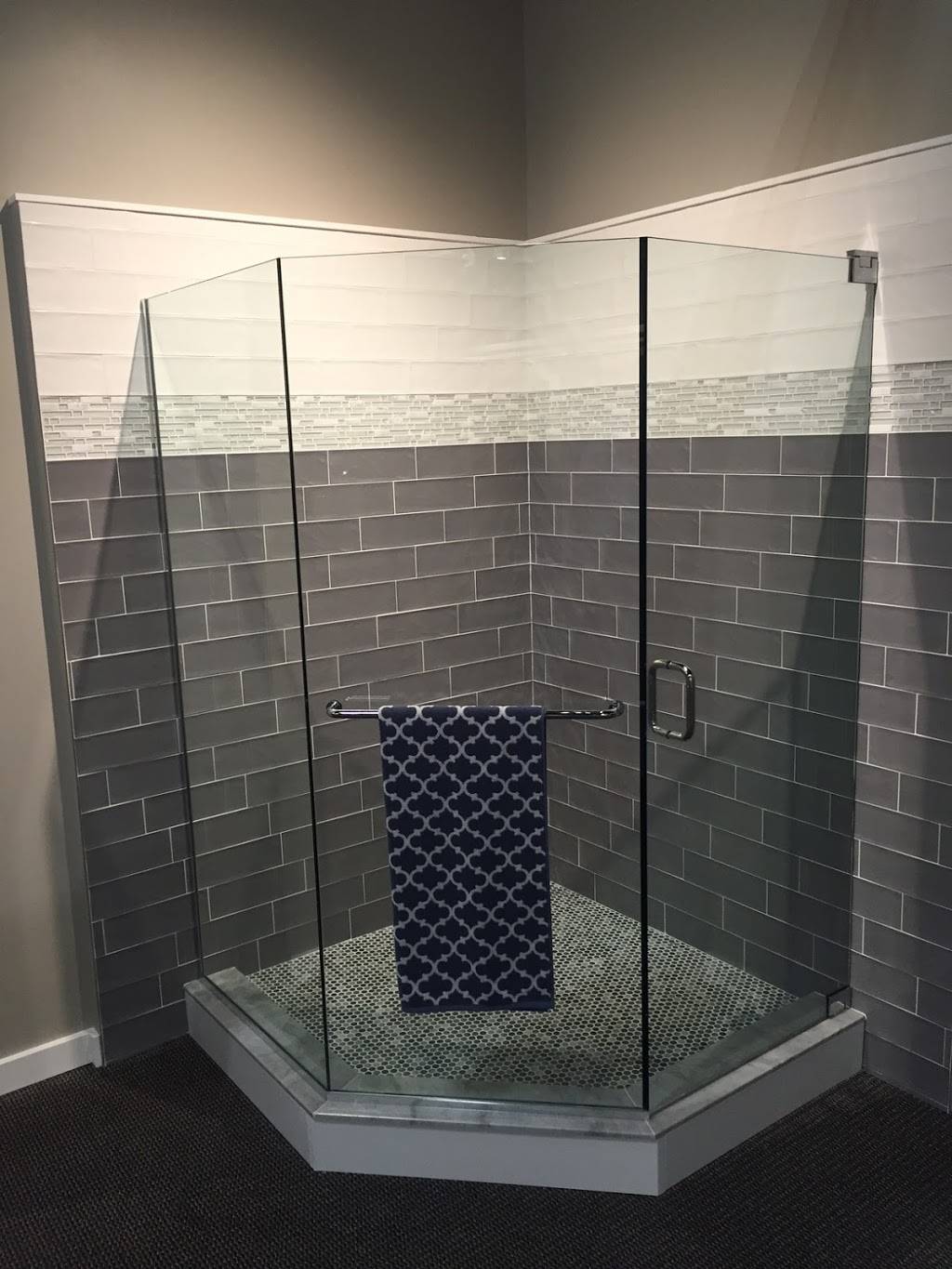 The Shower Door Place | 2808 Fairview Ave N, Roseville, MN 55113, USA | Phone: (651) 636-1302