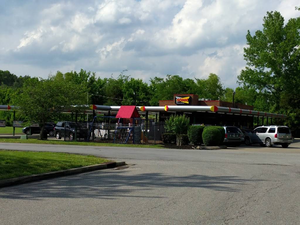 Sonic Drive-In | 1103 Battlewood St, Franklin, TN 37069, USA | Phone: (615) 599-6017