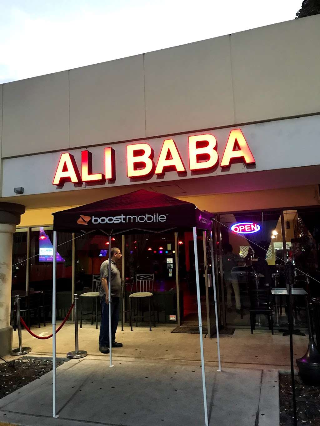 Ali Baba Hookah Lounge | 901 N Congress Ave D107, Boynton Beach, FL 33426, USA | Phone: (786) 535-6304