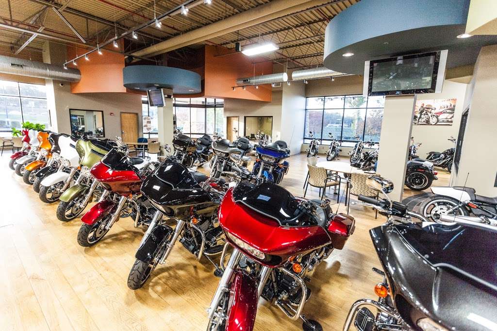 Gails Harley-Davidson | 5900 MO-150, Grandview, MO 64030, USA | Phone: (816) 966-2222